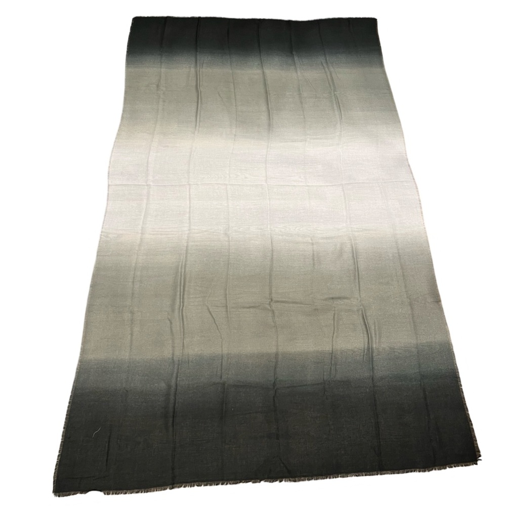 New Carly Cushnie Ombre Scarf Gray to White Ombre Fall Skiing Shawl Luxury Cozy - Picture 5 of 7